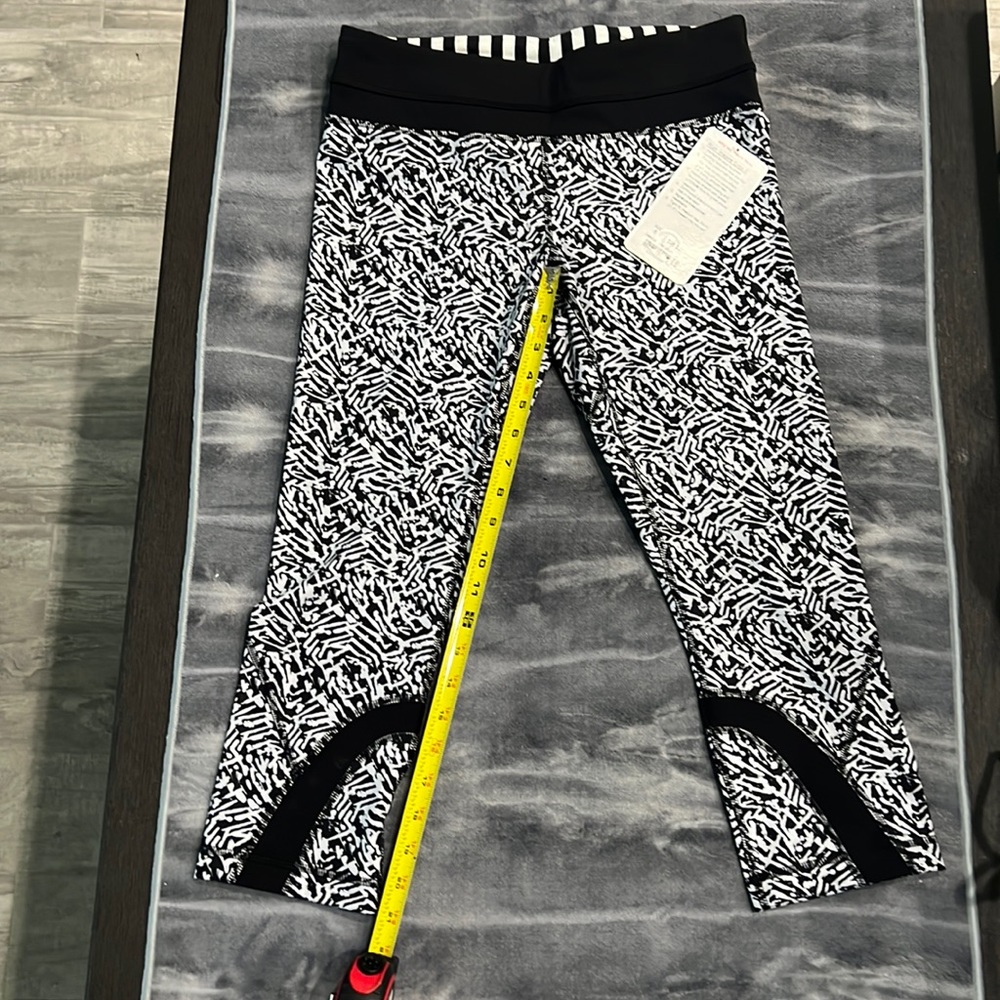 Lululemon Run:Inspire Crop II